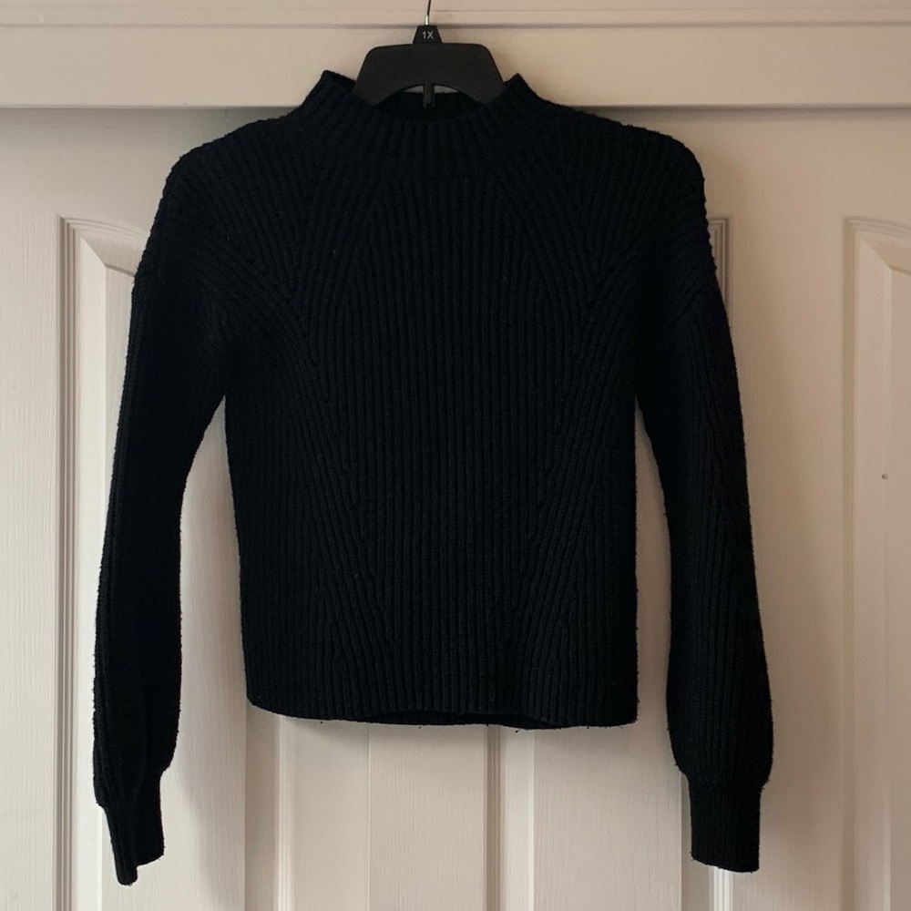 Black knitted sweater